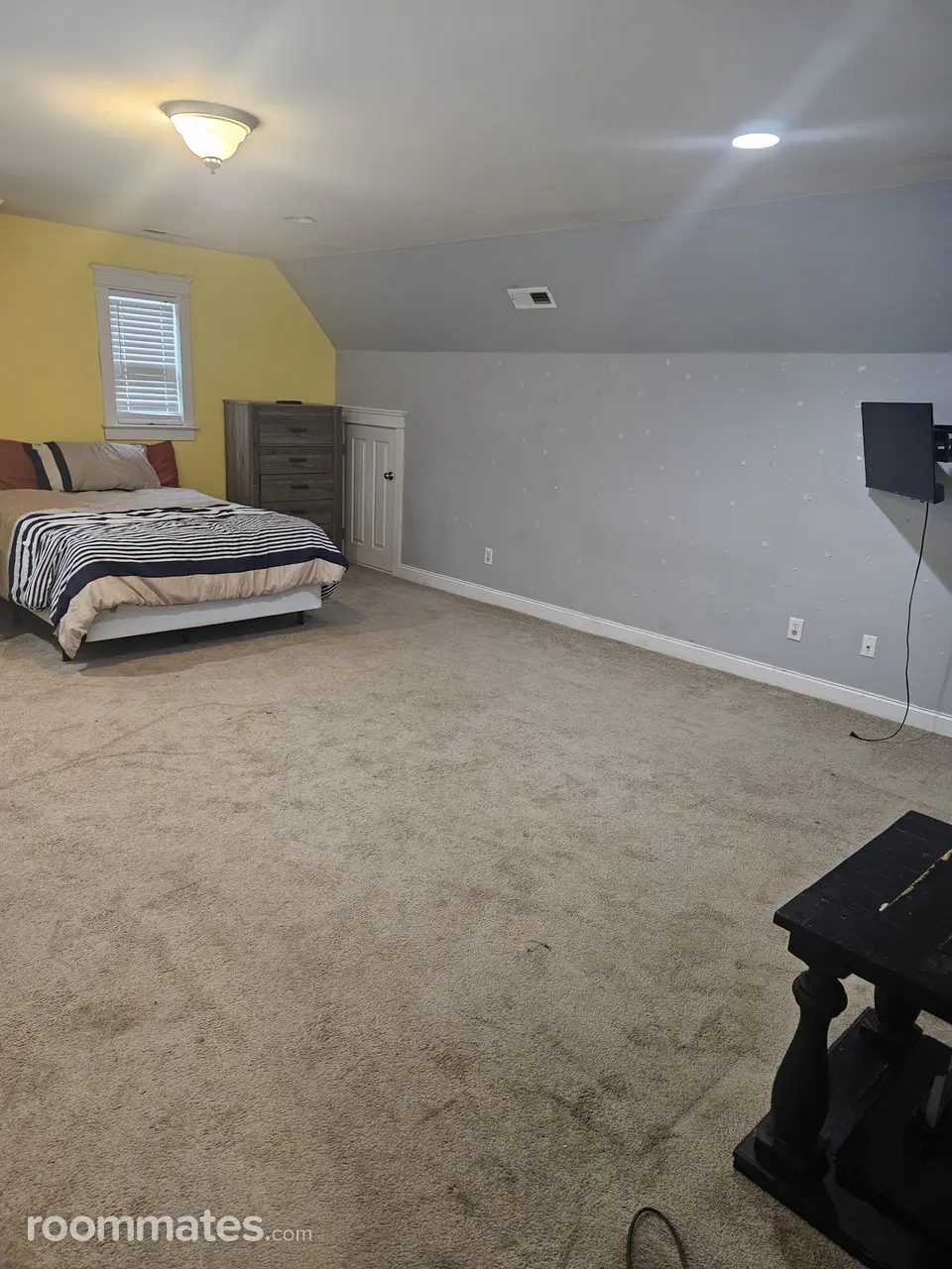 Profile photo 9 of 11