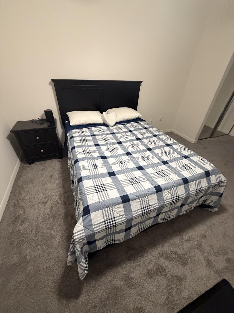 Profile photo 4 of 10