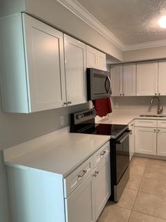 Room for rent in Jacksonville, Florida $800, townhouse