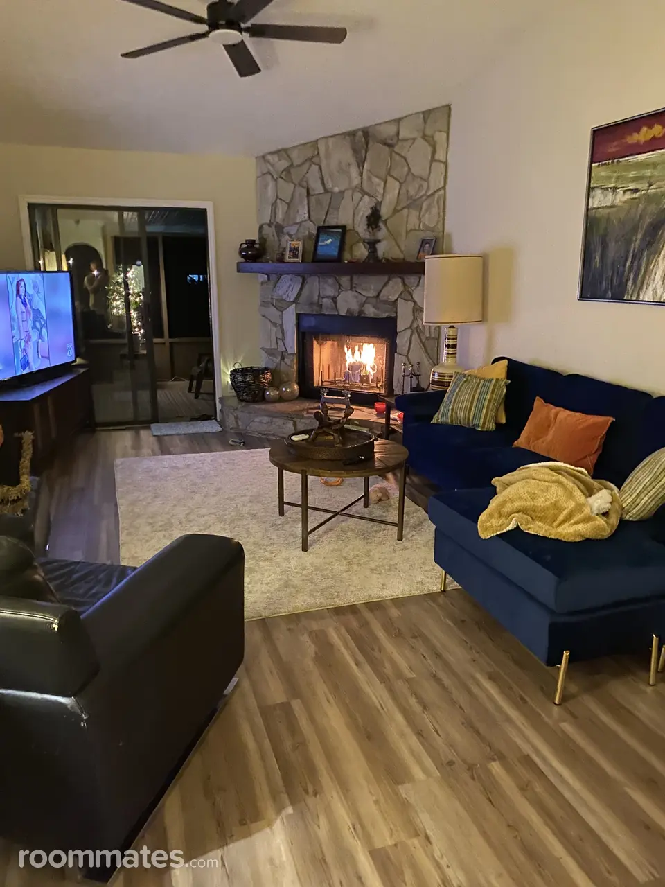 Profile photo 4 of 8