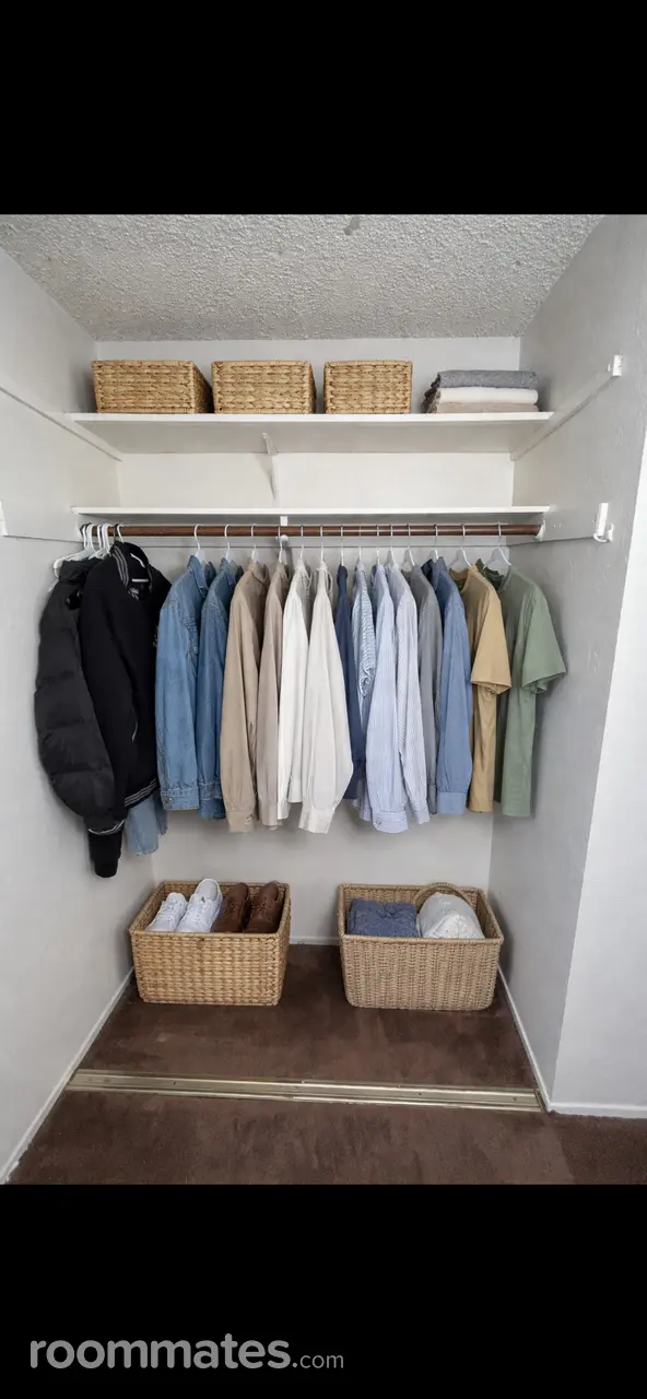 Profile photo 2 of 6