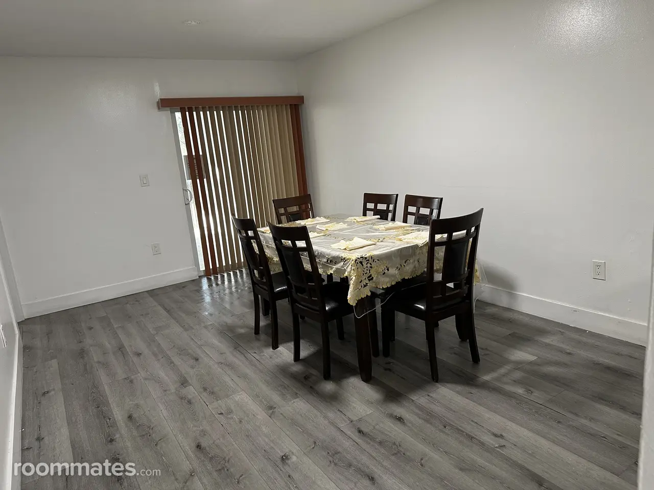 Profile photo 1 of 9