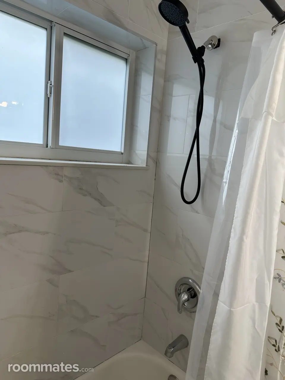 Profile photo 7 of 9