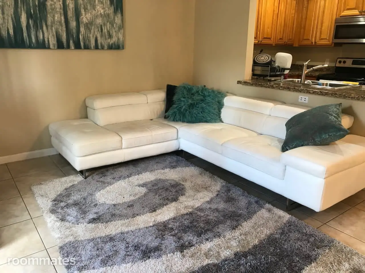 Profile photo 3 of 10