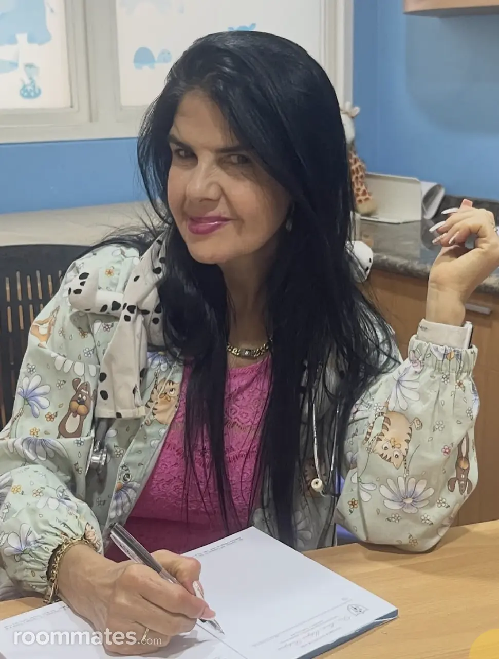 Profile photo 8 of 10