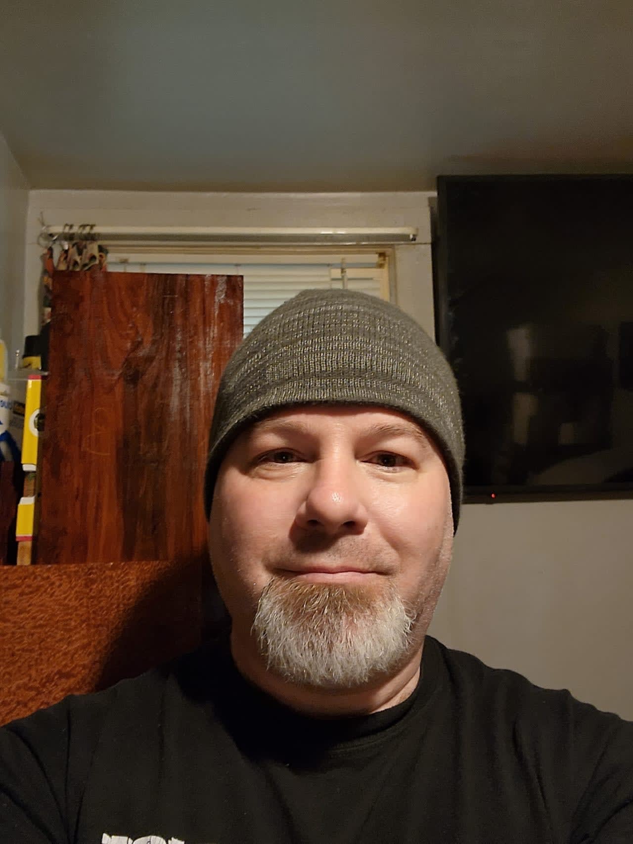 Profile photo 1 of 1