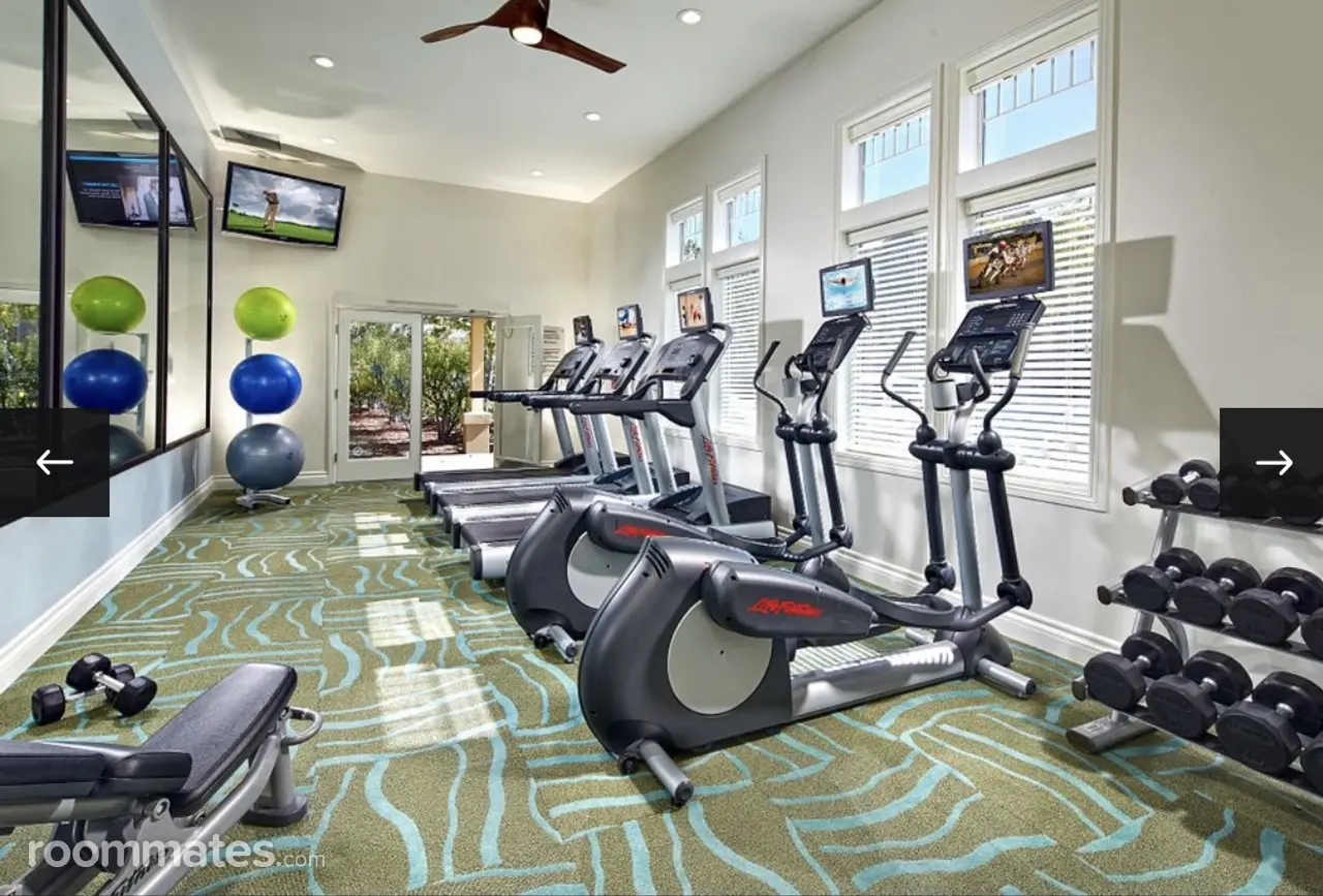 Profile photo 6 of 9