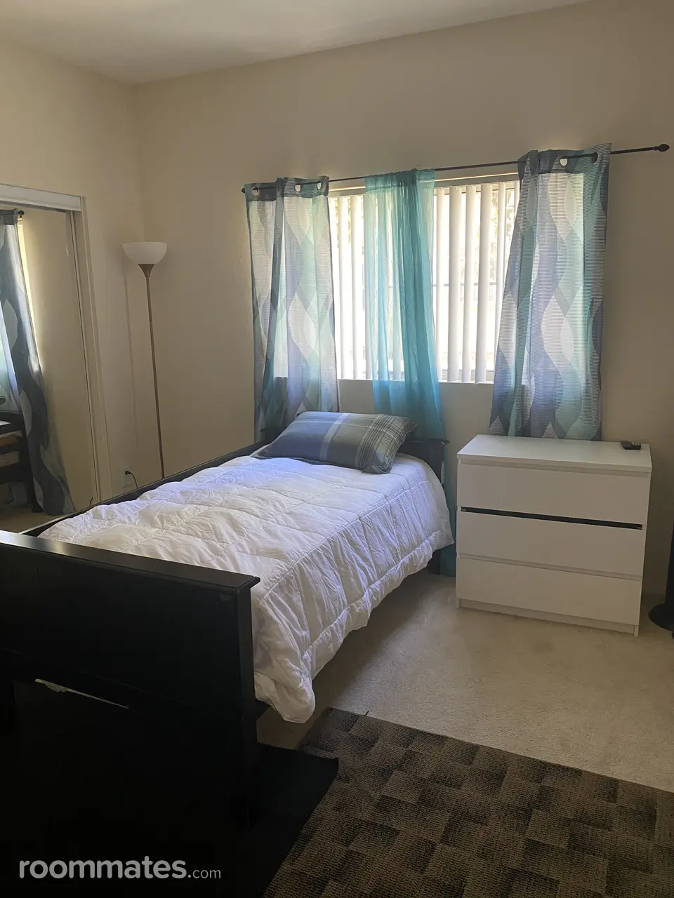 Profile photo 7 of 9