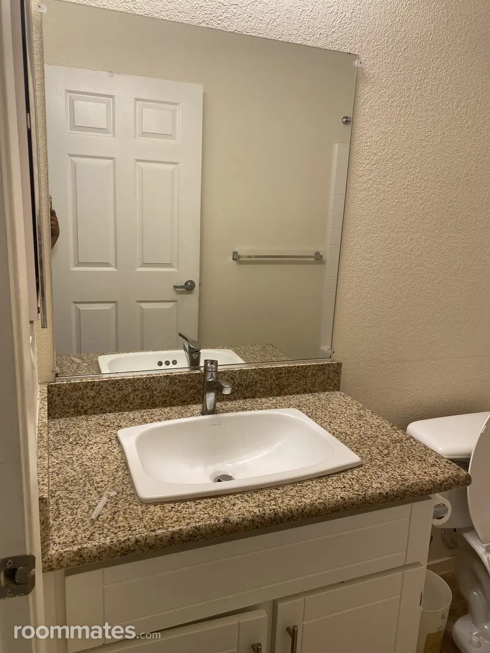 Profile photo 3 of 9