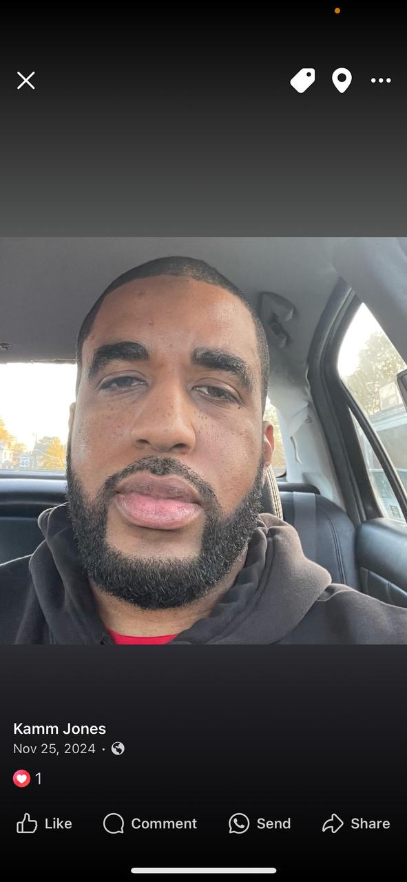 Profile photo 1 of 1