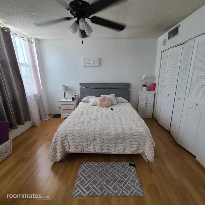 Room for rent in North Miami, FL $1375, apartment