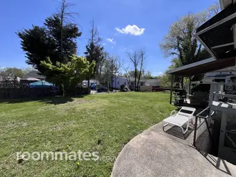 Room for rent in Falls Church VA $800, house