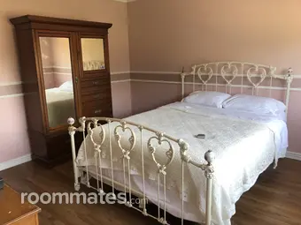 Room for rent in North Hills, CA $1200, house