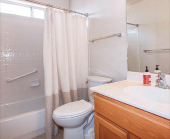 Room for rent in Prescott Valley, AZ $875, house