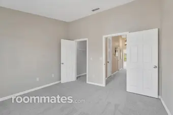 Room for rent in Riverview FL $1350, townhouse