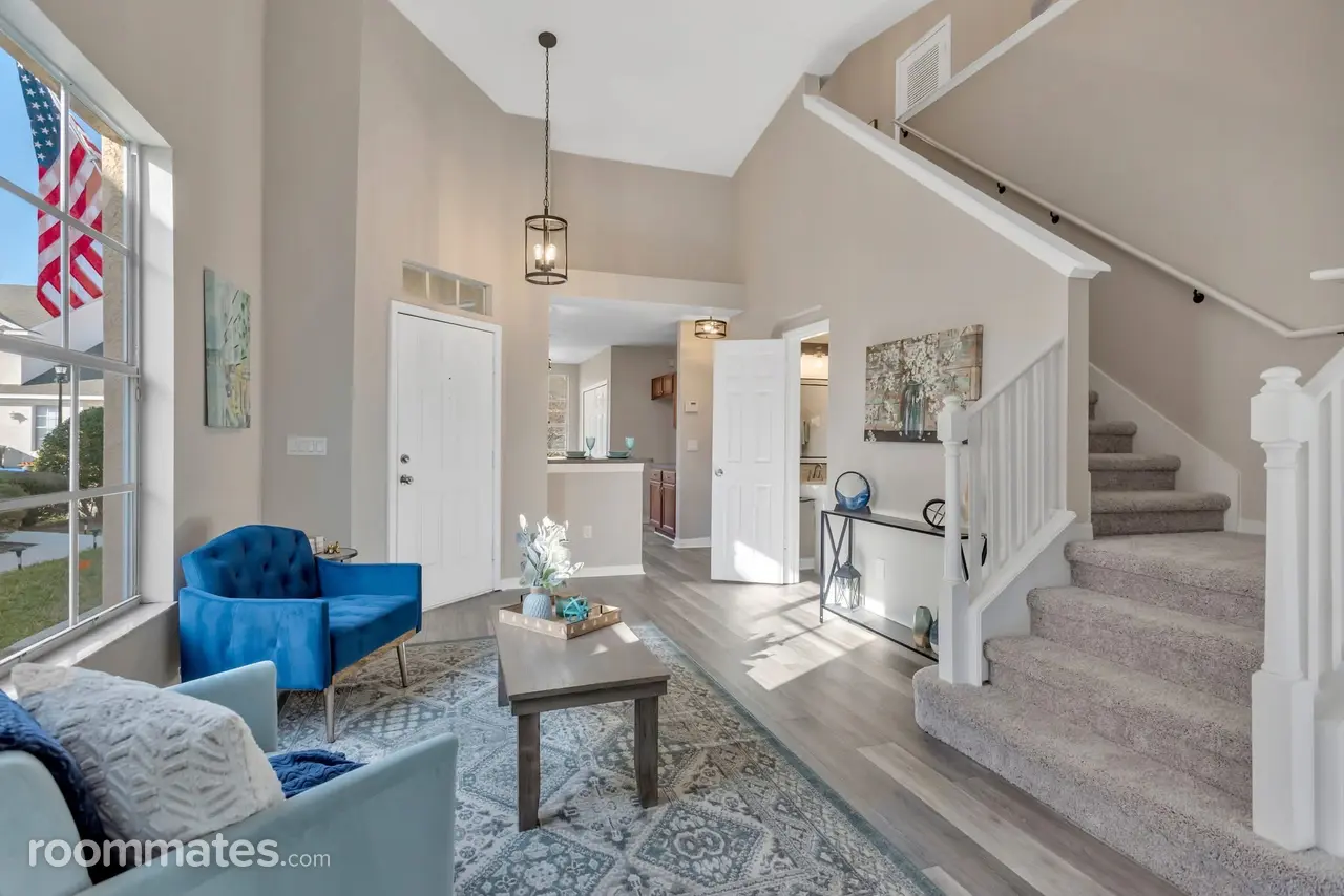 Profile photo 4 of 16