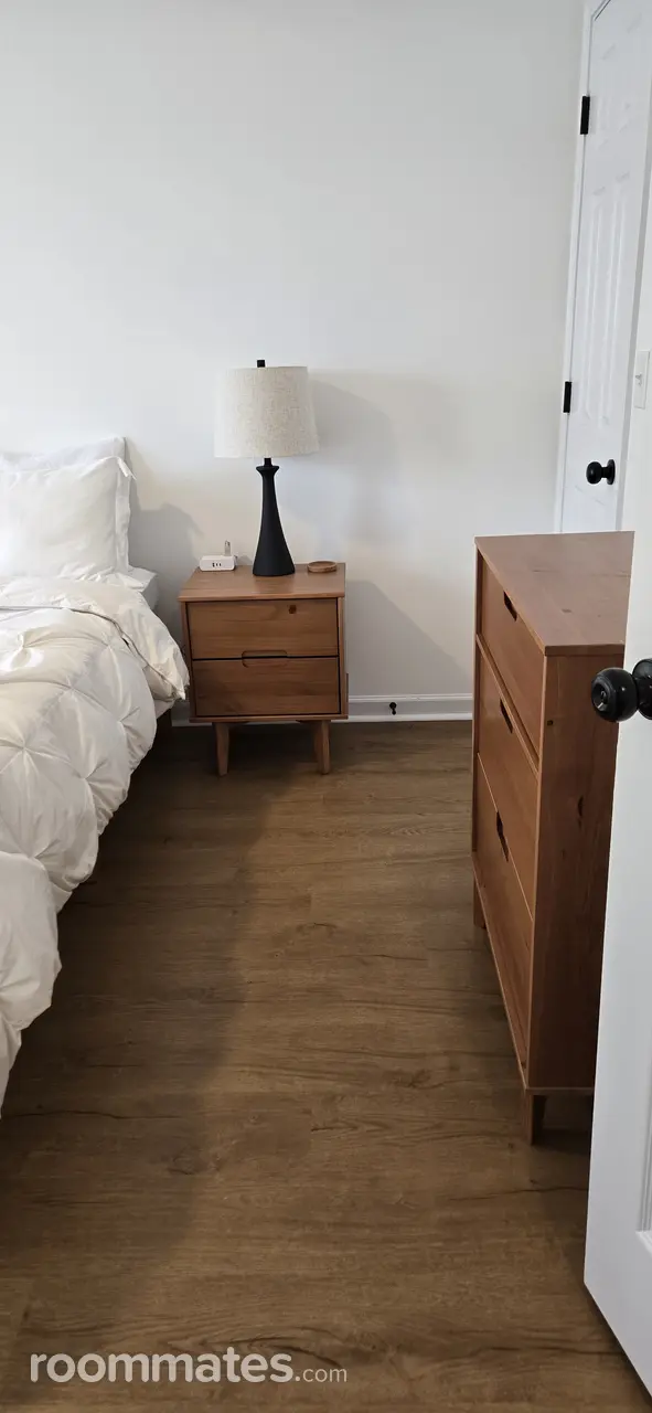 Profile photo 8 of 10