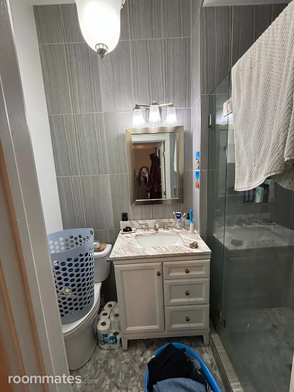 Profile photo 3 of 11