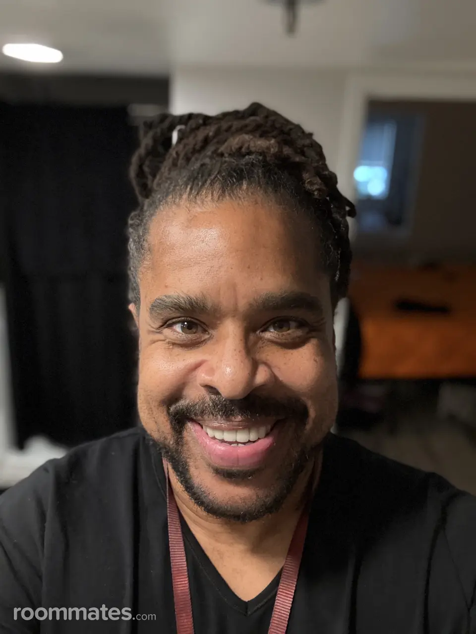 Profile photo 12 of 15