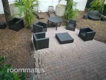 Room for rent in Miami FL $1400, house