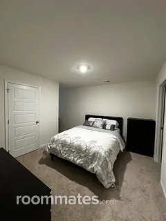 Room for rent in Lawrenceville GA $950, townhouse