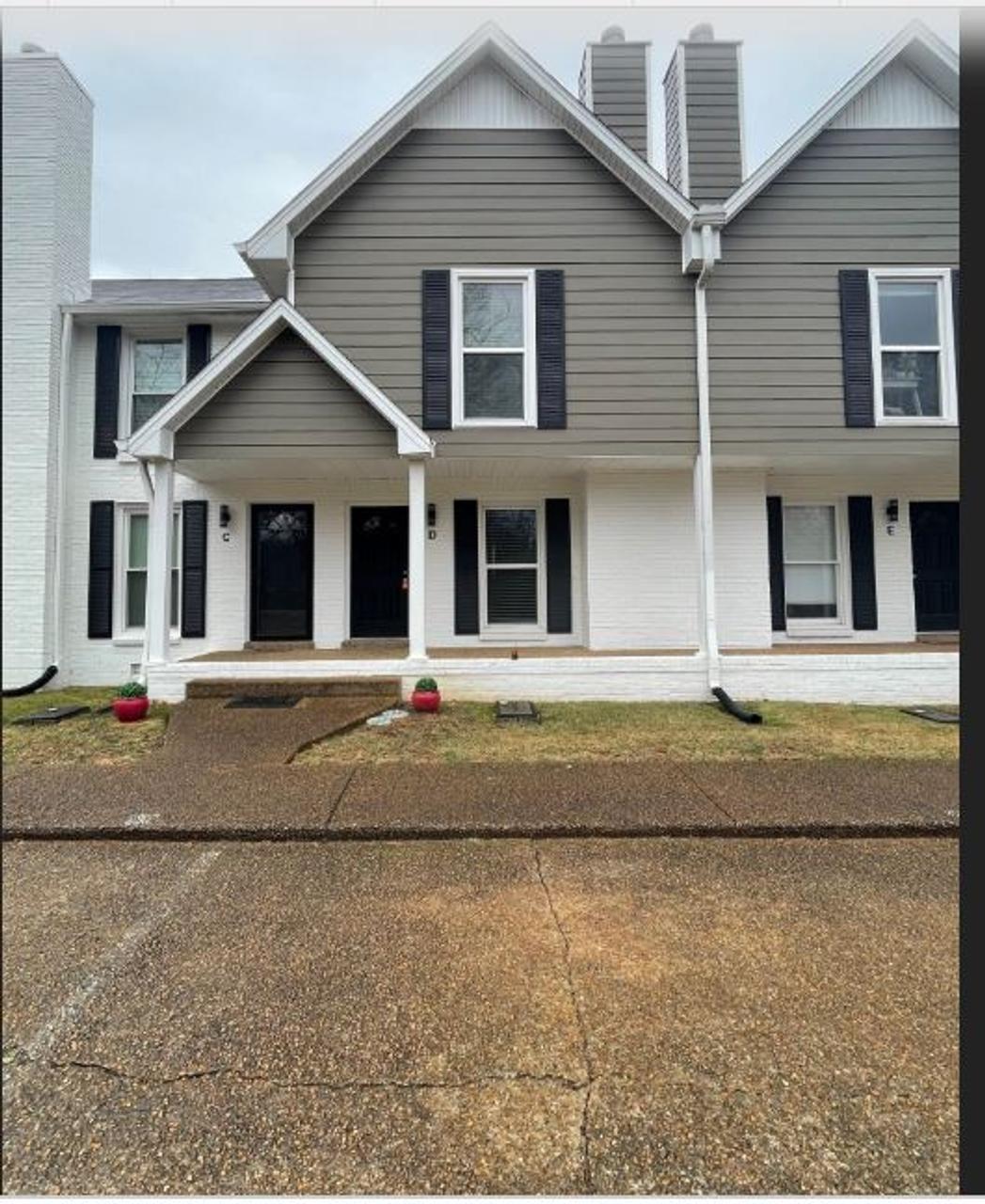 Profile photo 4 of 9