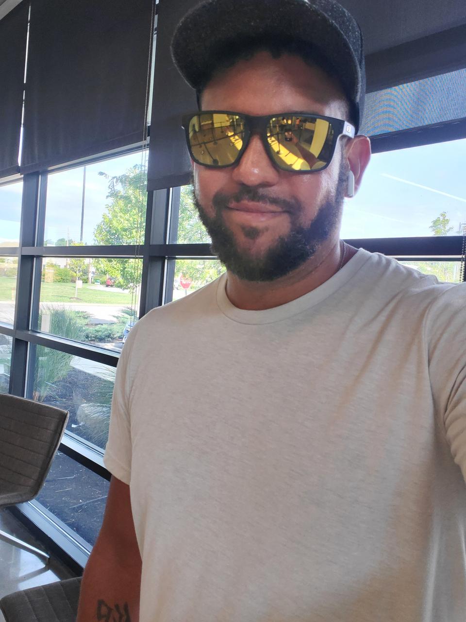 Profile photo 10 of 11