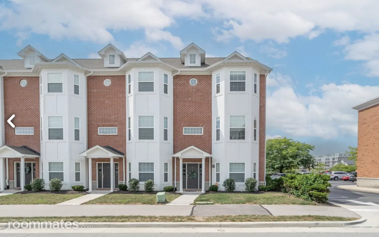 Profile photo 10 of 11