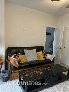 Room for rent in Carmel, IN $1200, townhouse