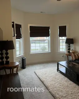 Room for rent in Carmel, IN $1200, townhouse