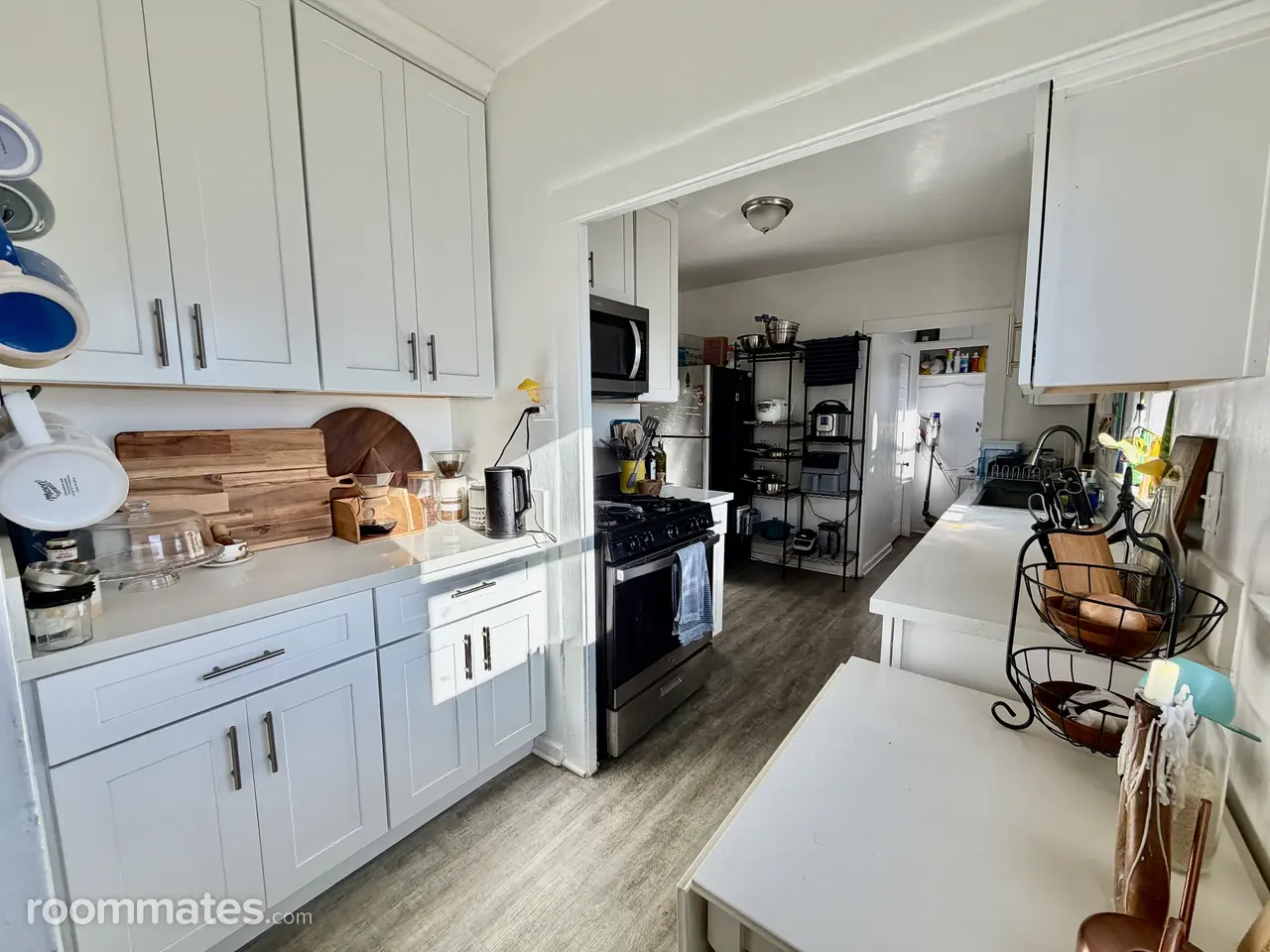 Profile photo 9 of 18