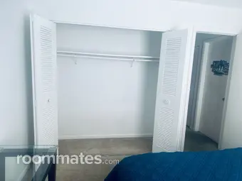 Room for rent in Tampa, FL $850, house