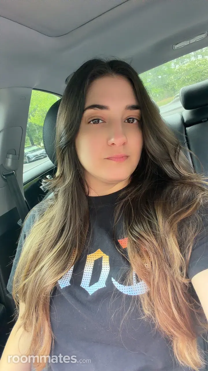 Profile photo 9 of 9