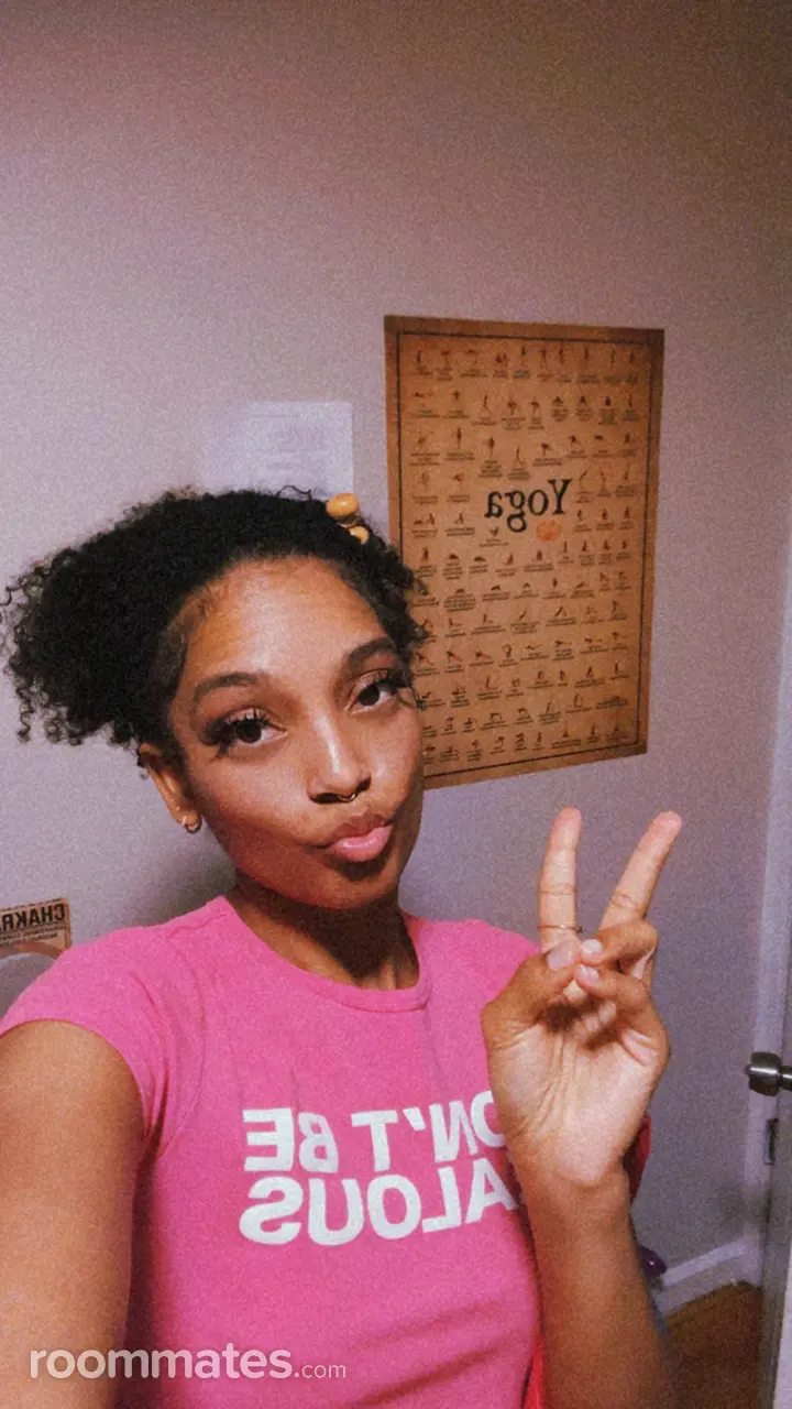 Profile photo 5 of 5