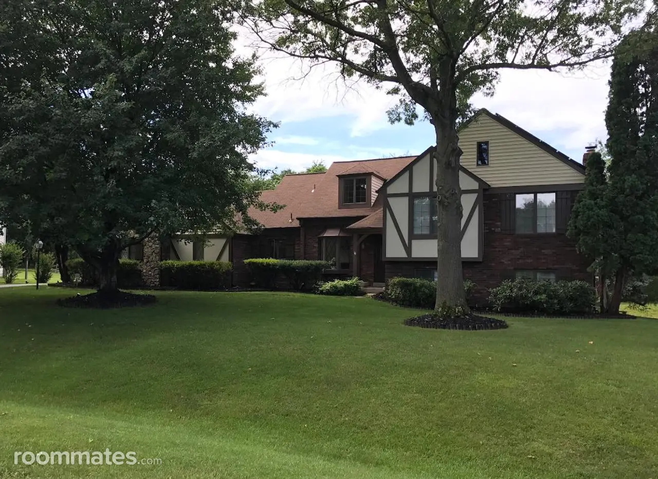 Profile photo 4 of 7