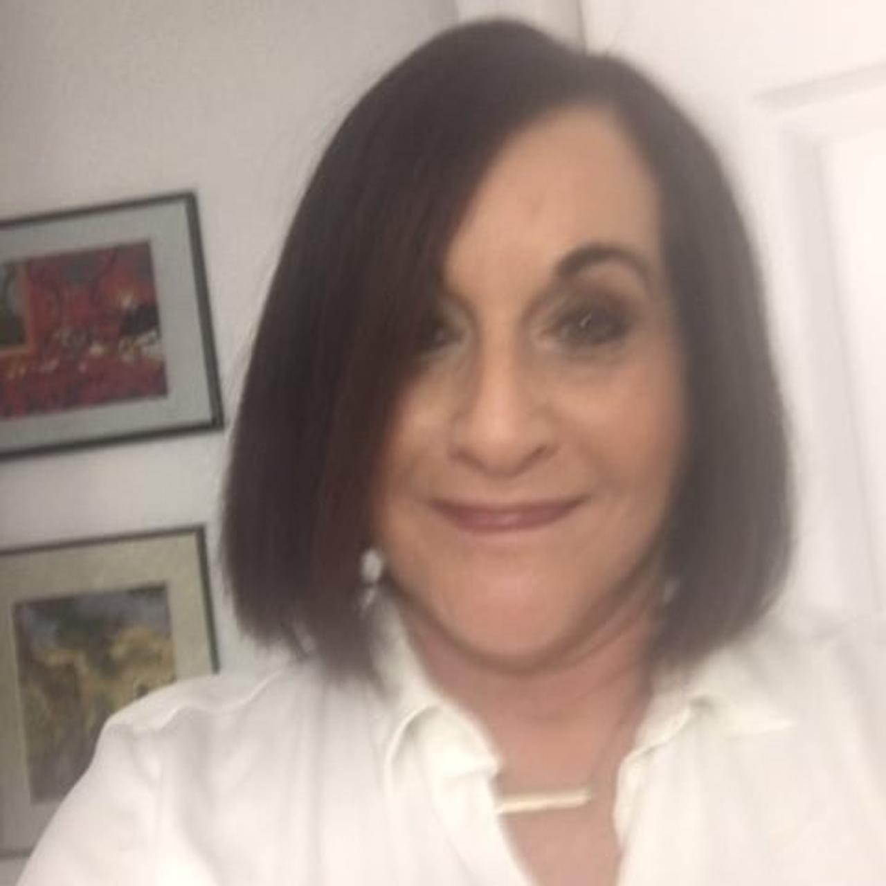 Profile photo 9 of 10