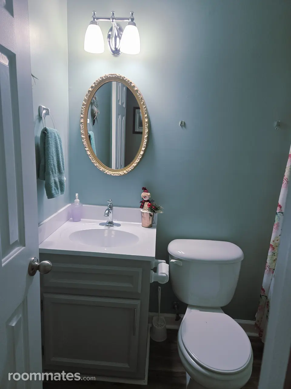 Profile photo 5 of 6