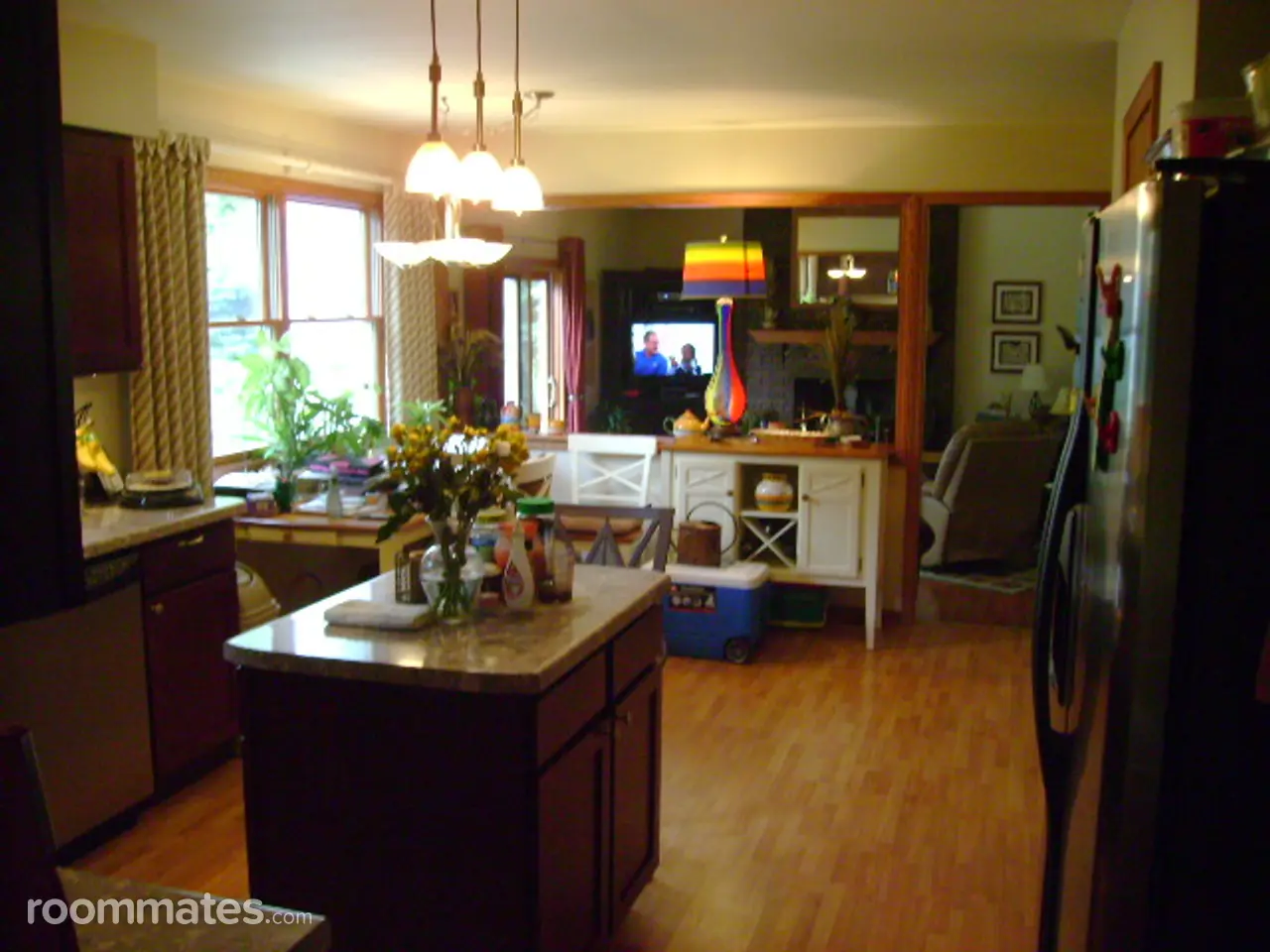 Profile photo 3 of 10