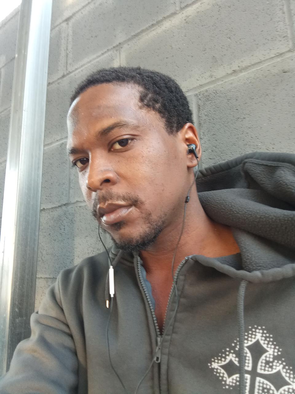 Profile photo 1 of 1