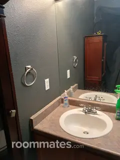 Room for rent in Colorado Springs, CO $700, house