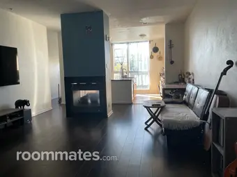 Room for rent in Oakland, CA $1300, townhouse