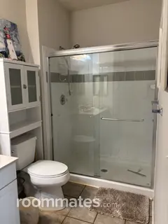 Room for rent in Bradenton, FL $1000, condo
