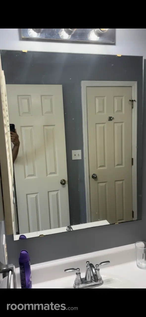 Profile photo 4 of 5