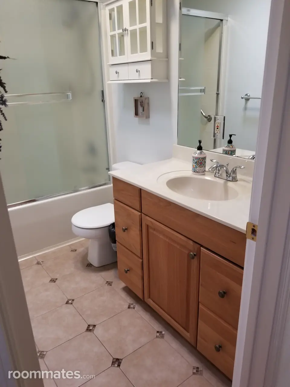 Profile photo 7 of 8