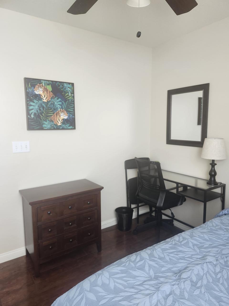 Profile photo 2 of 7