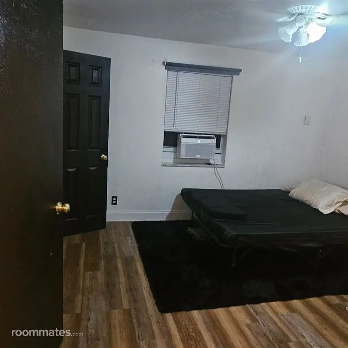Room for rent in Fort Lauderdale, FL $1700, apartment