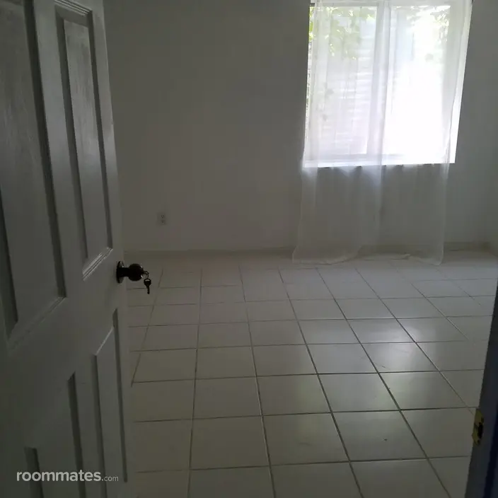 Room for rent in Colorado Springs, CO $550, townhouse