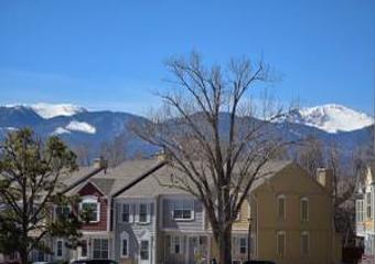 Room for rent in Colorado Springs, CO $550, townhouse