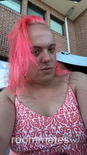 Roommate looking Pasadena, MD, $700