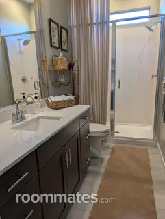 Room for rent in Gilbert, AZ $2100, other